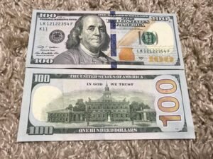 USD $100 Bill